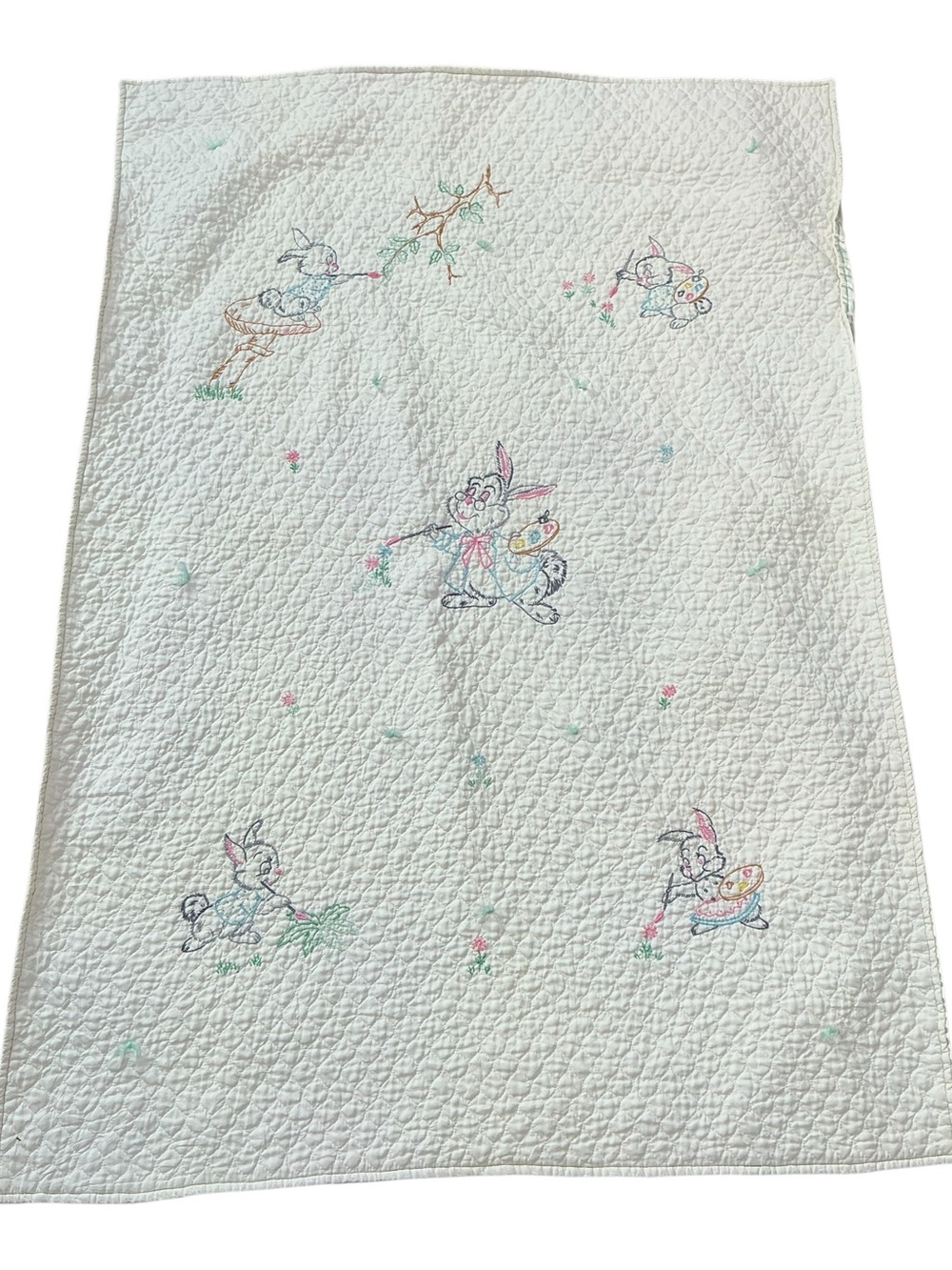 Vintage 1950s bunny themed quilted embroidered baby blanket 35 x 50 USA made